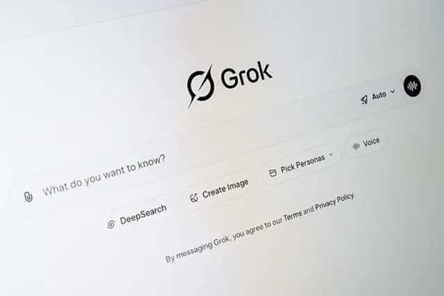 Giao diện Grok—chatbot AI của xAI—trong bối cảnh Philippines cho biết sẽ khôi phục quyền truy cập sau các cam kết tăng cường biện pháp an toàn. Ảnh: chụp lại từ Seeking Alpha.