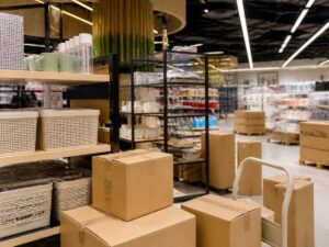 Kênh bán lẻ hiện đại buộc sản phẩm nhỏ đáp ứng chuẩn bao bì, tồn kho và giao hàng.